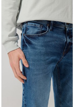 KOAJ PANTALON KOAJ JEAN SLIM 30013 4/25