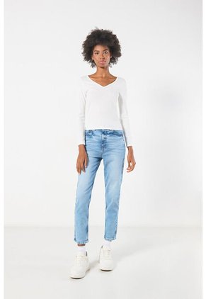 KOAJ PANTALON KOAJ JEAN MOM STA 18668 4/24
