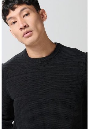 KOAJ SUETER KOAJ HYMOTY 22257 2/25