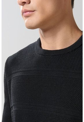 KOAJ SUETER KOAJ HYMOTY 22257 2/25