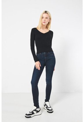 KOAJ PANTALON KOAJ PUSH UP FB 15051 4/24