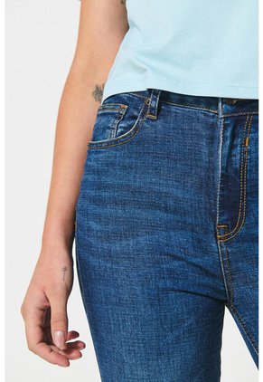 KOAJ PANTALON KOAJ PUSH UP FB 12076 3/24