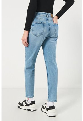 KOAJ PANTALON KOAJ JEAN MOM STA 12513 3/24