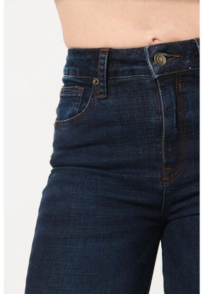 KOAJ PANTALON KOAJ PUSH UP FB 12077 3/24