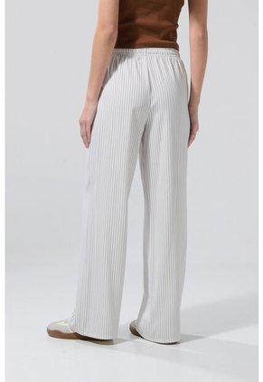 KOAJ PANTALON KOAJ PALAZZO 25166 M 3/25