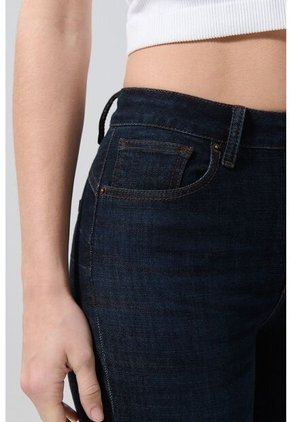 PANTALON KOAJ JEAN PUSH UP 27737 3/25