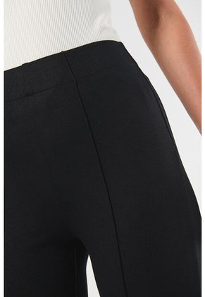 KOAJ PANTALON KOAJ FLARE MODA 18664 1/25