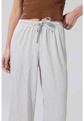 KOAJ PANTALON KOAJ PALAZZO 25166 M 3/25