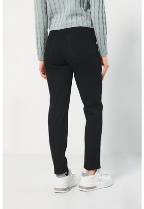 KOAJ PANTALON KOAJ JEAN MOM STA 11439 3/24