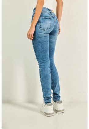 KOAJ PANTALON KOAJ PUSH UP FB 10362 3/24