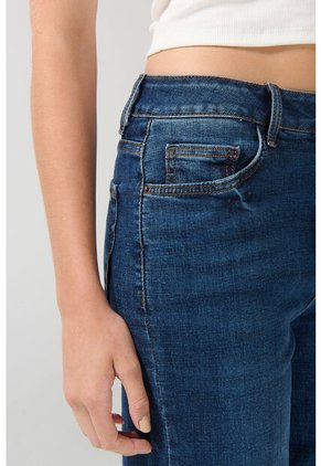 KOAJ PANTALON KOAJ JEAN STRAIGHT LEG 25881 3/