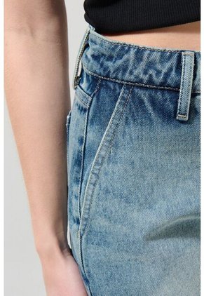 KOAJ SHORT VINTAGE KOAJ JEAN 27053 M 3/25