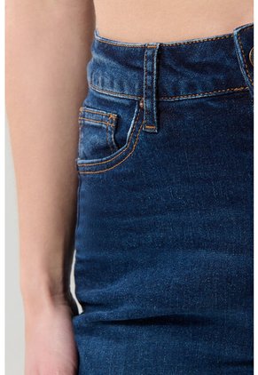 KOAJ PANTALON KOAJ JEAN MOM STA  25552 M 3/25