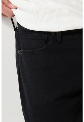 KOAJ PANTALON KOAJ JEAN SLIM 26511 3/25