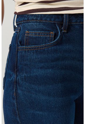 KOAJ PANTALON KOAJ JEAN 90S 26766 3/25