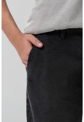 KOAJ PANTALON KOAJ JEAN SKATER 23947 M 2/25