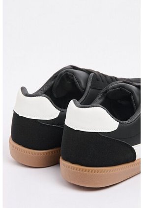 KOAJ ZAPATOS KOAJ URBANO M 15723 2/25