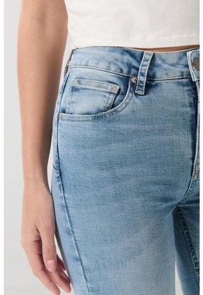 KOAJ PANTALON KOAJ JEAN PUSH UP 19087  1/25