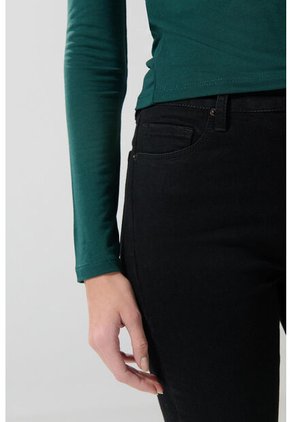 KOAJ PANTALON KOAJ JEAN JEGGING TA  22839 2/25