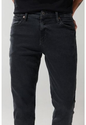 PANTALON KOAJ JEAN SLIM 26018 3/25