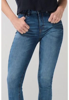KOAJ PANTALON KOAJ JEAN PUSH UP 23348 2/25