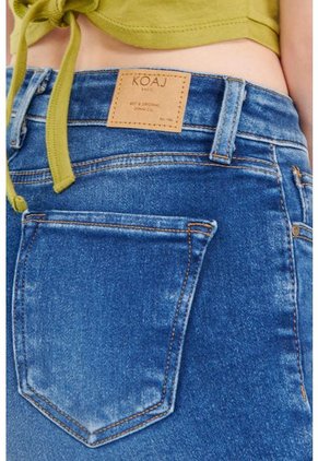 KOAJ-SHORT KOAJ RISCO 6 S1 2/21