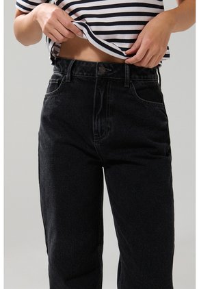 KOAJ PANTALON KOAJ JEAN 90S 28321 4/25