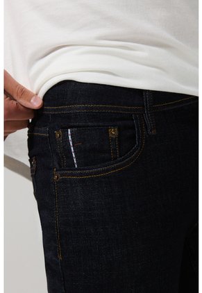 KOAJ PANTALON KOAJ JEAN  SKINNY FIT 28983 4/2
