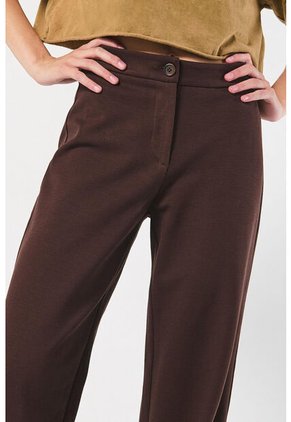 KOAJ PANTALÓN KOAJ BOTA RECTA 17498 M 4/24