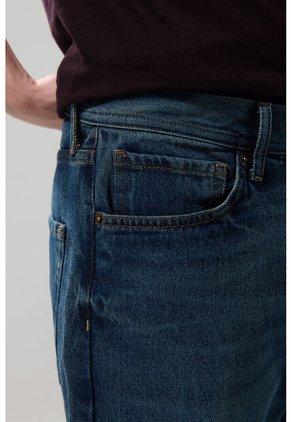 KOAJ PANTALON KOAJ JEAN 90s 28230 4/25