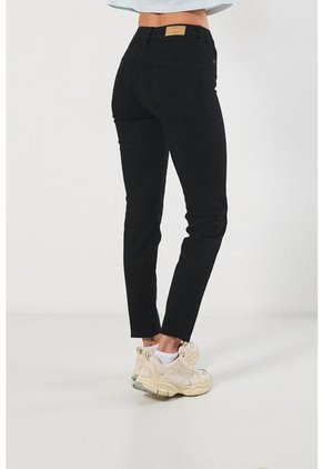 KOAJ PANTALON KOAJ JEAN PUSH UP FB 18623 4/24