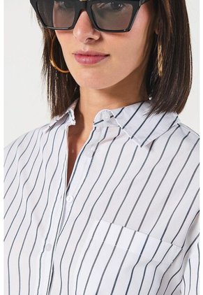 BLUSA KOAJ CAM OVERSIZE ML 9260 4/24