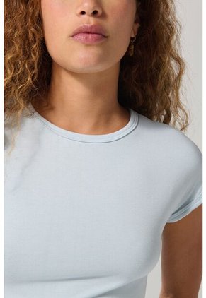 CAMISETA KOAJ MENGANA 23460 2/25