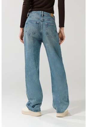 KOAJ PANTALON KOAJ JEAN 90S 25032 3/25