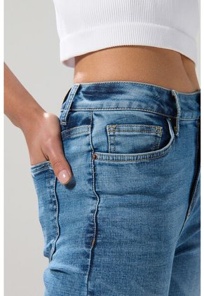 KOAJ PANTALON KOAJ JEAN STRAIGHT LEG 29240 4/