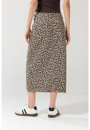 KOAJ FALDA KOAJ JEAN 24011 M 2/25