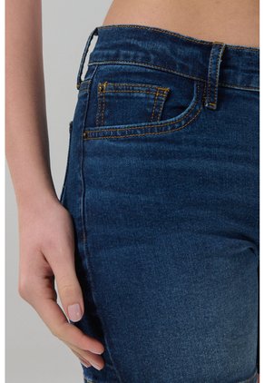 KOAJ SHORT KOAJ JEAN GIRLFRIEND 29487 4/25