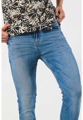 KOAJ PANTALON KOAJ SUPER SKINNY 15609 4/24