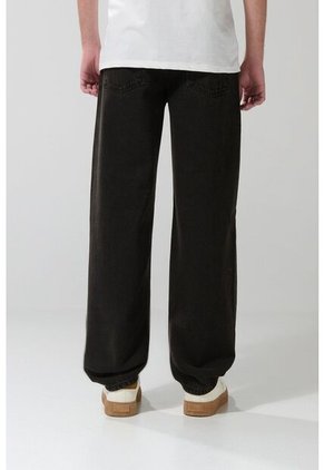 PANTALON KOAJ JEAN SKATER 23997 M 2/25