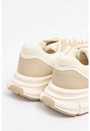 KOAJ ZAPATOS KOAJ DEP CHUNKY 17302 2/25