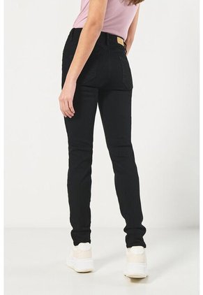 KOAJ PANTALON KOAJ PUSH UP FB 12518 3/24