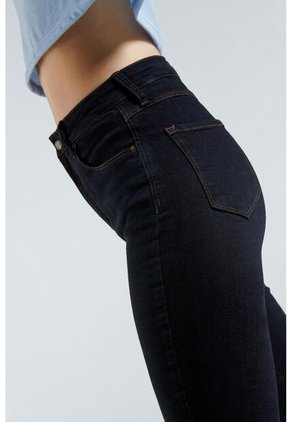 KOAJ PANTALON KOAJ JEGGING STA 3715 4/23