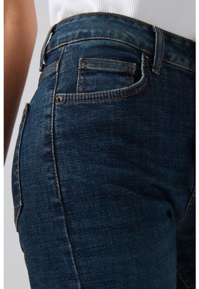 KOAJ PANTALON KOAJ JEAN STRAIGHT LEG 28683 4/