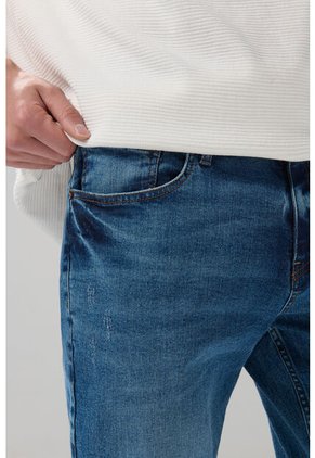 KOAJ PANTALON KOAJ JEAN SLIM 29467 4/25