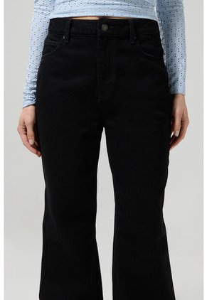 KOAJ PANTALON KOAJ JEAN 90S 27575 3/25