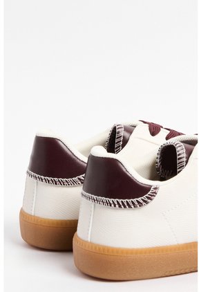 KOAJ ZAPATOS KOAJ URBANO F 20572 3/25