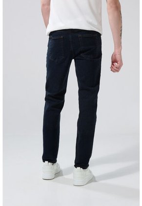 KOAJ PANTALON KOAJ JEAN SLIM 28099 3/25