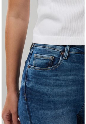 KOAJ PANTALON KOAJ JEAN JEGGING STA 29007 4/2