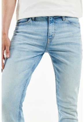 KOAJ PANTALON KOAJ SLIM 1537 3/23