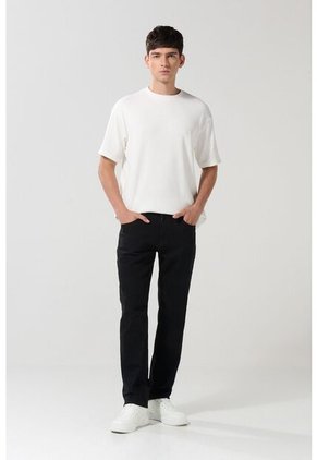 KOAJ PANTALON KOAJ JEAN SLIM 26511 3/25